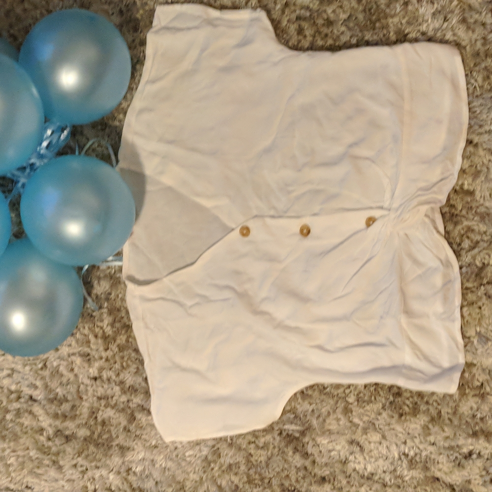 Blouse / Tops